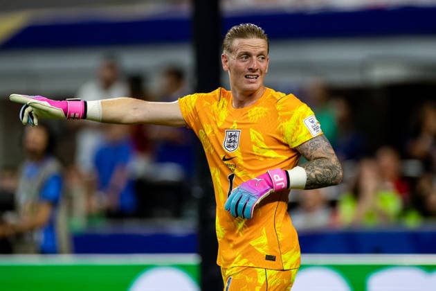 DALLAS, TEXAS - JUNE 17: England goalkeeper Jordan Pickford gestures during the FIFA World Cup, WM, Weltmeisterschaft, Fussball 2026 Group L match between England and Croatia at Dallas Stadium on June 17, 2026 in Dallas, Texas.  Copyright: xMBxMediax