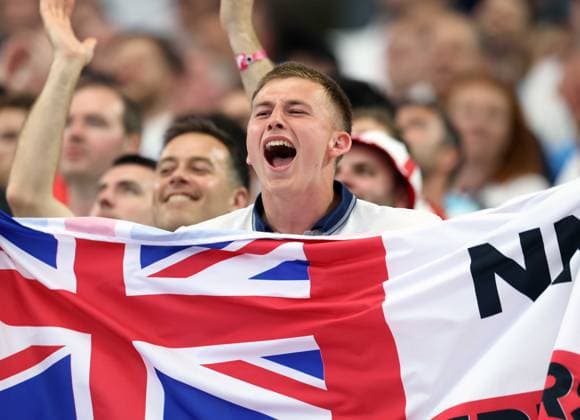 FIFA World Cup, WM, Weltmeisterschaft, Fussball 2026 - England v Croatia TEXAS, UNITED STATES OF AMERICA, June 17: England fans celebrate the victory after the FIFA World Cup 2026 match in Group L between England v Croatia at Dallas Stadium, Arlington, Texas, on 17 June. (Photo by DC Photo Crystal Pix) Arlington Dallas Stadium United States Of America Copyright: xDCxPhotox xCrystaxPixx SportsxPressxPhotox Sportspressphoto_SPR169052