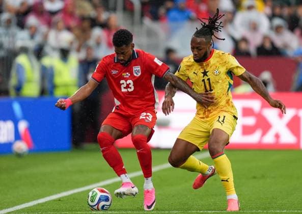 Ghana v Panama - FIFA World Cup, WM, Weltmeisterschaft, Fussball 2026 - Group L TORONTO, CANADA - JUNE 17: Antoine Semenyo of Ghana in action against Michael Amir Murillo of Panama in action during 2026 FIFA World Cup First Stage Group L match between Ghana and Panama at Toronto Stadium (BMO Field) in Toronto, Ontario, Canada on June 17, 2026. Mert Alper Dervis Anadolu Ontario Canada. Editorial use only. Please get in touch for any other usage.  Copyright: x2026xAnadoluxMertxAlperxDervisx