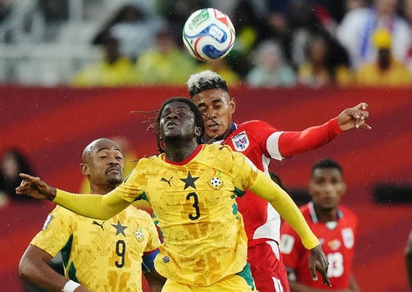 June 17, 2026, Toronto, On, CANADA: Ghana s Caleb Yirenkyi (3) and Panama s Yoel Barcenas (11) vie for the ball during the second half of a World Cup Group L soccer match, in Toronto, on Wednesday, June 17, 2026. Canada News - June 17, 2026  - ZUMAc35_ 20260617_zaf_c35_221 Copyright: xNathanxDenettex