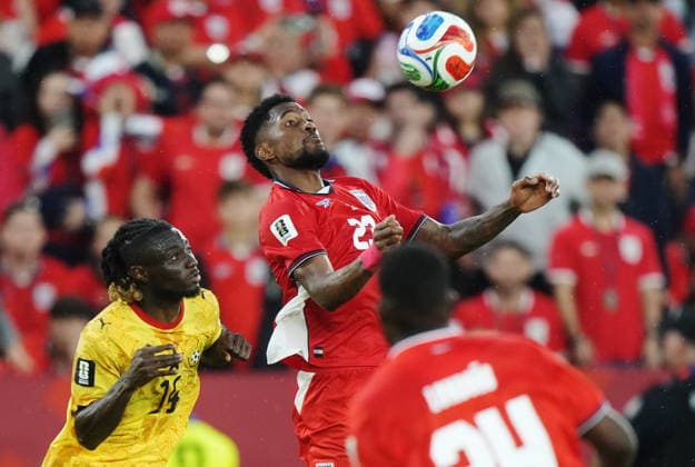 June 17, 2026, Toronto, On, CANADA: Panama s Michael Amir Murillo (23) plays the ball as Ghana s Gideon Mensah (14) looks on during the second half of a World Cup Group L soccer match, in Toronto, on Wednesday, June 17, 2026. Canada News - June 17, 2026  - ZUMAc35_ 20260617_zaf_c35_230 Copyright: xNathanxDenettex