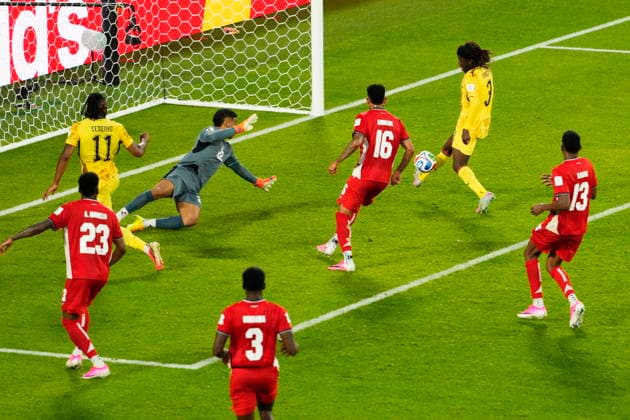 June 17, 2026, Toronto, On, CANADA: Ghana s Caleb Yirenkyi (top right) scores on Panama goalkeeper Orlando Mosquera (22) during the second half of a World Cup Group L soccer match, in Toronto, on Wednesday, June 17, 2026. Canada News - June 17, 2026  - ZUMAc35_ 20260617_zaf_c35_238 Copyright: xChrisxYoungx