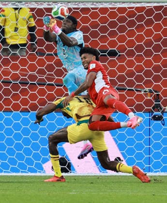 (260618) -- TORONTO, June 18, 2026 -- Lawrence Ati Zigi (top), goalkeeper of Ghana, saves a goal during the group L match between Ghana and Panama at the 2026 FIFA World Cup, WM, Weltmeisterschaft, Fussball at Toronto Stadium in Toronto, Canada, on June 17, 2026. (Photo by Xinhua) (SP)CANADA-TORONTO-FOOTBALL-FIFA WORLD CUP-GROUP L-GHA VS PAN YangxShu 