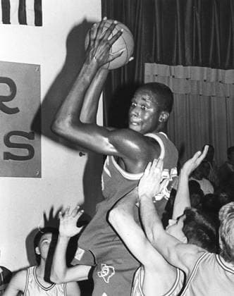January 20, 1989, San Antonio, Texas, USA: SHAQUILLE O NEAL AT COLE HIGH SCHOOL - COLE VS. RANDOLPH 1 20 1989 San Antonio USA - ZUMAa27_ 19890120_znn_a27_002 Copyright: xSanxAntonioxExpress-Newsx San Antonio USA - ZUMA0859 0859409701st Copyright: xIMAGO SanxAntonioxExpress-Newsx