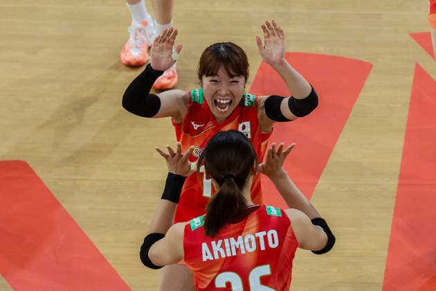 (260618) -- PASIG CITY, June 18, 2026 -- Players of Japan celebrate after scoring a point during the women s pool 5 match between Japan and Serbia in week 2 of the Volleyball Nations League (VNL) 2026 in Pasig City, the Philippines, on June 17, 2026. ) (SP)THE PHILIPPINES-PASIG CITY-VOLLEYBALL-NATIONS LEAGUE-JAPAN VS SERBIA ROUELLExUMALI 