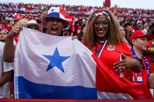 Ghana v Panama: Group L - FIFA World Cup, WM, Weltmeisterschaft, Fussball 2026 Panama fans dress in team hats, jerseys, and flags while cheering for their team during the FIFA World Cup 2026 group stage match between Ghana and Panama at Toronto Stadium in Toronto, Ontario, Canada, on June 17, 2026. Toronto Ontario Canada  Copyright: xIndrawanxKumalax originalFilename:kumala-thefifaw260617_npxHV.jpg