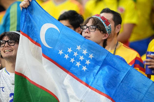 June 17, 2026, Mexico City, Ciudad de Mexico, Mexico: A Uzbekistan fan supports the Uzbekistan national team, Nationalteam during the FIFA World Cup, WM, Weltmeisterschaft, Fussball Group K match between Colombia and Uzbekistan at Mexico City Stadium. on June 17, 2026 in Mexico City, Mexico. Mexico City Mexico - ZUMAe321 20260617_zsa_e321_458 Copyright: xIanxRoblesx
