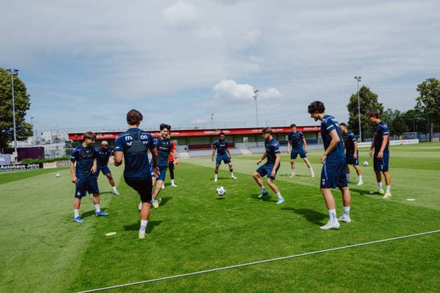 SOCCER - BL, A.Wien, training start VIENNA,AUSTRIA,18.JUN.26 - SOCCER - ADMIRAL Bundesliga, FK Austria Wien, training start. Image shows the team of A.Wien.  GEPAxpictures xAlexanderxSolc
