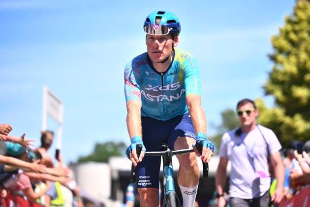 Baloise Belgium Tour 2026 Stage 2 KNOKKE-HEIST, BELGIUM - JUNE 18 : Teunissen Mike (NED) of XDS Astana Team during stage 2 of the 95th edition of Baloise Tour of Belgium an UCI ProSeries 2.Pro cycling road race stage for Men Elite of 197.6 km with start in Merelbeke-Melle and finish in Knokke-Heist on June 18, 2026 in Knokke-Heist, Belgium, 18 06 2026 ( Motordriver Stephan Boone - Knokke-Heist Belgium  Copyright: xGvgx