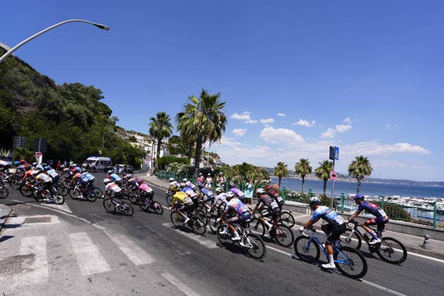 The pack rides during Stage 5 of the Giro Next Generation from Bacoli to Bacoli Italy, June 18, 2026(Photo Fabio Ferrari LaPresse)  Copyright: xFabioxFerrarix LaPressex