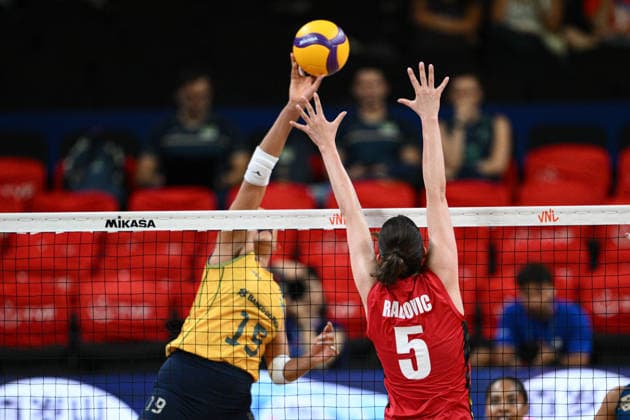 Belgium v Brazil - 2026 FIVB Volleyball Nations League ANKARA, TURKIYE - JUNE 18: Tea Radovic (5) of Belgium competes during the 2026 FIVB Volleyball Nations League Week 2 match between Belgium and Brazil at Ankara Sports Hall on June 18, 2026, in Ankara, Turkiye. Akin Celiktas Anadolu Ankara Turkey. Editorial use only. Please get in touch for any other usage.  Copyright: x2026xAnadoluxAkinxCeliktasx
