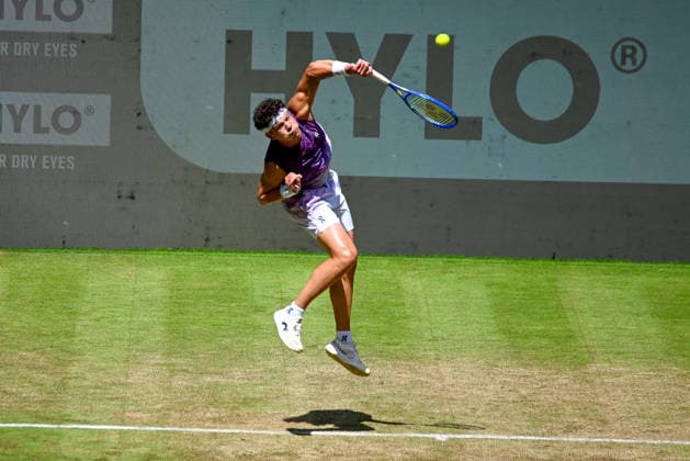 Ben Shelton (USA) serves at the TERRA WORTMANN Open 2026, Tennis, ATP, Mens 500, Tournament, Main Draw, June 18, 2026, TERRA WORTMANN Open 2026, Tennis, ATP, Mens 500, Tournament, Main Draw, June 18, 2026, Indoor,detected_source_language Copyright: xEibner-Pressefoto RobertxGertzenx EP_RGN