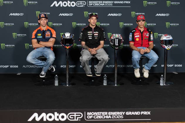 Foto IPP Enrico Schiavi Brno - Ostrova?ice 18-06-2025 MotoGP Gran Premio Motociclismo della Repubblica Ceca 2026 press conference, PK, Pressekonferenz nella foto: da sx. Pedro Acosta - Red Bull KTM Factory Racing, Marco Bezzecchi - Aprilia Racing e Marc Marquez - Ducati Lenovo Team Brno - Ostrova?ice italy REPUBBLICA CECA ITALY  Copyright: xR4924_italyphotopressx