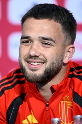 Belgian national football team - 2026 FIFA World Cup, WM, Weltmeisterschaft, Fussball - media activities 18 06 2026 RENTON, UNITED STATES OF AMERICA - JUNE 18 : Raskin Nicolas midfielder of Belgium talking to the press during a press conference, PK, Pressekonferenz at the training grounds of the Belgian national football team during the 2026 FIFA World Cup on June 18, 2026 in Renton, United States of America, 18 06 2026 Renton United States of America  Copyright: xNicoxVereeckenx
