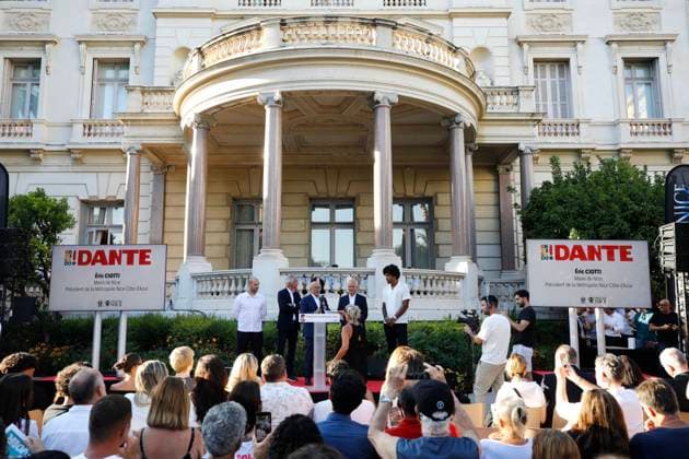 OGC NICE - CEREMONIE POUR DANTE PHOTOPQR NICE MATIN Dylan Meiffret ; Nice ; 18 06 2026 ; Ceremonie d hommage a Dante qui prend sa retraite de l OGC Nice, a la villa Massena, en presence de nombreux fans. Nice, France, june 18th 2026 Obrigado, Dante: A final farewell to the Captain OGC Nice and the City of Nice welcomed 1,000 people to the Villa Masséna for a tribute to Dante. After ten years in the red and black, Dante is preparing to turn the page on this exceptional chapter of his story with OGC Nice. Nice France  Copyright: xPHOTOPQR NICExMATIN MAXPPPxDylanxMeiffretx 20260618NIM3243 20260618NIM3246