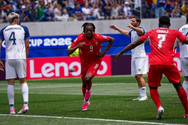 USA Soccer 2026 FIFA World Cup Group Stage Group B Switzerland vs. Bosnia and Herzegovina Los Angeles Stadium (SoFi Stadium) Inglewood, Los Angeles County, California Goal and goal celebration following Johan Manzambis 1–0 goal for Switzerland, 9 Joy, emotions, cheering,detected_source_language Copyright: xJOERANxSTEINSIEKx