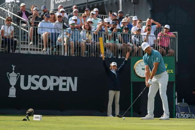 US Open Golf Championship - Round 1 Justin Rose of England tees off during the first round of the 2026 US Open golf tournament at Shinnecock Hills Golf Club in Southampton, New York, USA, 18 June 2026. SOUTHAMPTON NEW YORK UNITED STATES  Copyright: xSARAHxYENESELx
