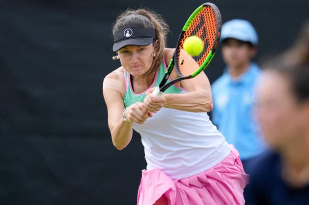 Lexus Nottingham Open - Day Four Jesika Maleckova competes during the quarterfinal doubles match at the 2026 Lexus Nottingham Open Women s tennis tournament at the Nottingham Tennis Centre in Nottingham, England, on June 18, 2026. Nottingham Great Britain United Kingdom  Copyright: xOwenxHammondx originalFilename:hammond-2026lexu260618_npFvg.jpg