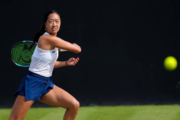 Lexus Nottingham Open - Day Four Ann Li competes during the Round of 16 singles match at the 2026 Lexus Nottingham Open Women s tennis tournament at the Nottingham Tennis Centre in Nottingham, England, on June 18, 2026. Nottingham Great Britain United Kingdom  Copyright: xOwenxHammondx originalFilename:hammond-2026lexu260618_npm9i.jpg