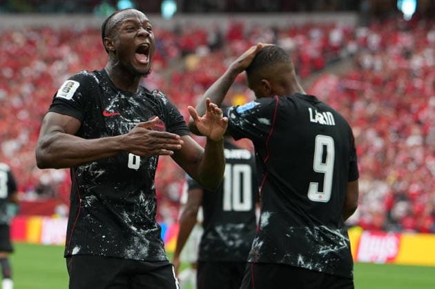 Canada v Qatar - FIFA World Cup, WM, Weltmeisterschaft, Fussball 2026 - Group B VANCOUVER, CANADA - JUNE 18: Cyle Larin (9) of Canada celebrates after scoring a goal during the 2026 FIFA World Cup First Stage Group B match between Canada and Qatar at BC Place Stadium in Vancouver, Canada on June 18, 2026. Ercin Erturk Anadolu British Columbia Canada. Editorial use only. Please get in touch for any other usage.  Copyright: x2026xAnadoluxErcinxErturkx