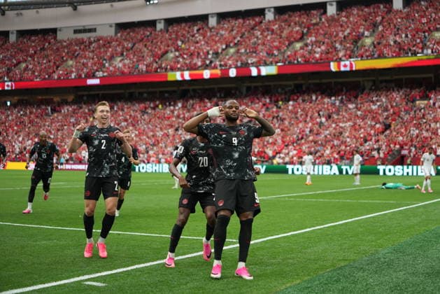 Canada v Qatar - FIFA World Cup, WM, Weltmeisterschaft, Fussball 2026 - Group B VANCOUVER, CANADA - JUNE 18: Cyle Larin (9) of Canada celebrates after scoring a goal during the 2026 FIFA World Cup First Stage Group B match between Canada and Qatar at BC Place Stadium in Vancouver, Canada on June 18, 2026. Ercin Erturk Anadolu British Columbia Canada. Editorial use only. Please get in touch for any other usage.  Copyright: x2026xAnadoluxErcinxErturkx
