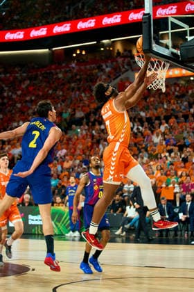 June 18, 2026, Valencia, Spain: BRAXTON KEY of Valencia Basket seen in action during the Liga Endesa PlayOff Final Game 1 between Valencia Basket vs FC Barcelona, Barca at Roig Arena Stadium. Valencia Spain - ZUMA 20260618_mda_v152_458 Copyright: xGermanxVidalxPoncex