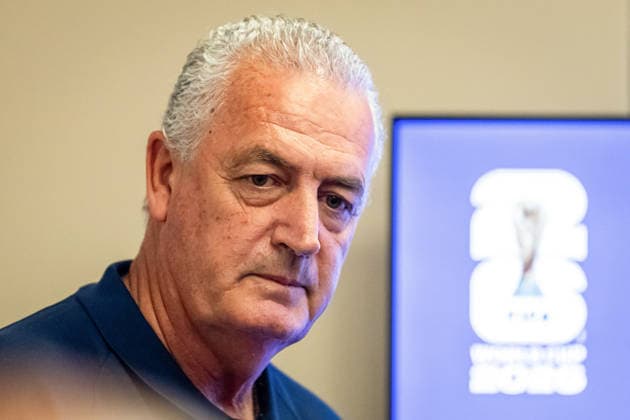 Paraguay s head coach, Gustavo Alfaro, arrives at a press conference, PK, Pressekonferenz in San Francisco, California, United States, 18 June 2026. Panama national team, Nationalteam Training in San Francisco !ACHTUNG: NUR REDAKTIONELLE NUTZUNG!  Copyright: xMIGUELxGUTIÉRREZx GR5019 20260618-55020640952_1