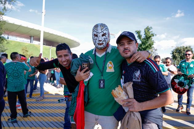 FIFA WORLD CUP 2026 MEXICO VS SOUTH KOREA FIFA WORLD CUP 2026 MEXICO VS SOUTH KOREA MEXICO VS SOUTH KOREA 06 18 2026 GUADALAJARA, JALISCO Photo of the general atmosphere and Mexican fans during the Round 1 Group A match of the 2026 FIFA World Cup, held at the Estadio Guadalajara in Guadalajara, Jalisco Photo of the general atmosphere and Mexican fans, during a Round 1 Group A match of the 2026 FIFA World Cup, held at the Estadio Guadalajara in Guadalajara, Jalisco PHOTO BY IMAGENSHOP PHOTO AGENCY GUADALAJARA, JALISCO, MEXICO,detected_source_language Copyright: xYOALIxMARTINEZx