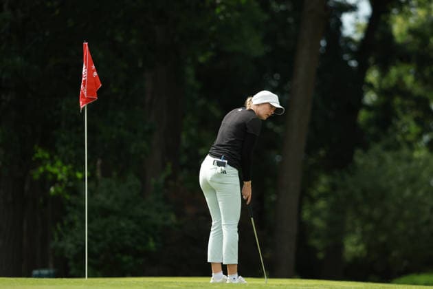 Meijer LPGA, Golf Damen Classic BELMONT, MICHIGAN - JUNE 18: Cassie Porter of Australia play her putt on the 5th green during the first round of the Meijer LPGA Classic for Simply Give golf tournament at Blythefield Country Club in Belmont, MI, USA Thursday, June 18, 2026. Belmont Michigan United States  Copyright: xJorgexLemusx originalFilename:lemus-meijerlp260618_np6il.jpg