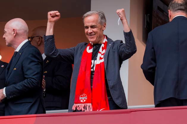 FIFA World Cup, WM, Weltmeisterschaft, Fussball 2026 - Group B - Canada vs Qatar Prime Minister of Canada Mark Carney cheers for Canada prior to the first half of the FIFA World Cup 2026 group stage match between Canada and Qatar in Vancouver, Canada, 18 June 2026. VANCOUVER Canada  Copyright: xBOBxFRIDx