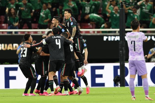 FIFA World Cup, WM, Weltmeisterschaft, Fussball 2026 - Group A - Mexico vs South Korea Players of Mexico celebrate a goal during a Group A match in the FIFA World Cup 2026 Mexico against South Korea at Akron Stadium in Guadalajara, Mexico, 18 June 2026. GUADALAJARA Mexico  Copyright: xAlexxCruzx