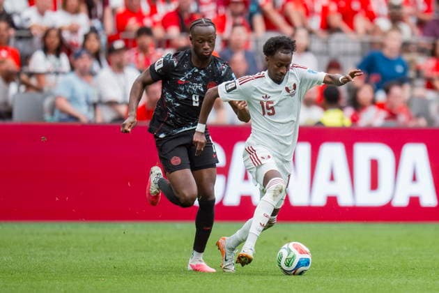 FIFA World Cup, WM, Weltmeisterschaft, Fussball 2026 - Group B - Canada vs Qatar Canada midfielder Ismael Kone (L) pursues Qatar midfielder Yusuf Abdurisag (R) in the first half of the FIFA World Cup 2026 group stage match between Canada and Qatar in Vancouver, Canada, 18 June 2026. VANCOUVER Canada  Copyright: xBOBxFRIDx