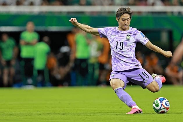 June 18, 2026, Guadalajara, Jalisco, Mexico: Lee Kang-in of Korea Republic takes a shot at goal during the match between Mexico and Korea Republic for the 2st round of the group A of the FIFA World Cup, WM, Weltmeisterschaft, Fussball 2026, at Guadalajara Stadium, in Guadalajara, Mexico on June 18, 2026. Photo: DiaEsportivo Guadalajara Mexico - ZUMAh208 20260618_zsp_h208_070 Copyright: xHeulerxAndreyx