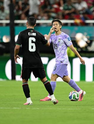(260619) -- GUADALAJARA, June 19, 2026 -- Lee Kang-in (R) of South Korea gestures during a group A match between Mexico and South Korea at the 2026 FIFA World Cup, WM, Weltmeisterschaft, Fussball at Guadalajara Stadium in Guadalajara, Mexico, June 18, 2026. ) (SP)MEXICO-GUADALAJARA-FOOTBALL-FIFA WORLD CUP-GROUP A-MEX VS KOR LixMuzi 