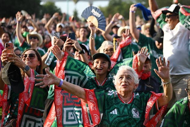 Mexicans Gather at the Monterrey Fan Fest Mexican fans react during the broadcast of the 2026 FIFA World Cup, WM, Weltmeisterschaft, Fussball match between Mexico and South Korea at the Fan Fest in Monterrey, Mexico, 18 June 2026. Monterrey Mexico  Copyright: xMiguelxSierrax
