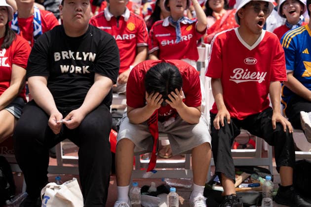 Hundreds Of South Korean Fans Cheer During World Cup Match Against Mexico South Korean football fans react after South Korea concedes a goal during the 2026 FIFA World Cup, WM, Weltmeisterschaft, Fussball North America Group A match against Mexico at a public viewing event in Yeouido, Seoul, South Korea, on June 19, 2026. Seoul Seoul South Korea  Copyright: xChrisxJungx originalFilename:jung-hundreds260619_npstH.jpg