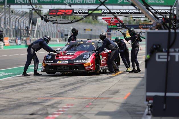 Pitlane, Detail, Bastian Buus (DK Land-Motorsport, 29), Porsche 911 GT3 R Evo, DTM (German Touring Car Championship) - Round 3 - Free Practice, DEKRA Lausitzring on 19.06.2026. Brandenburg Deutschland Copyright: xO.Franke,xSportblen.dex