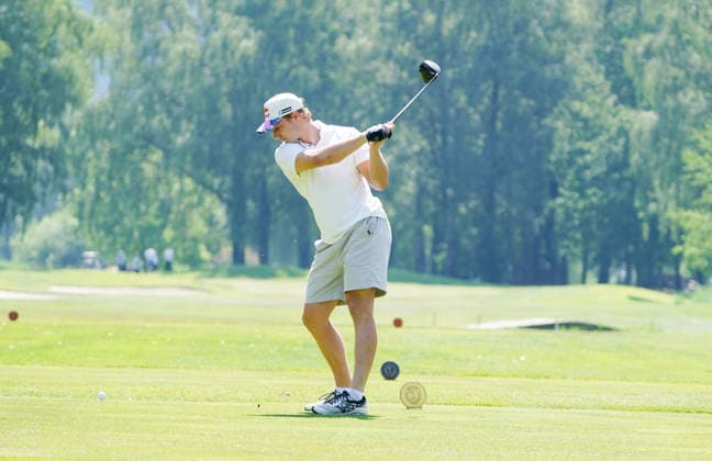 Alpine skiing, Swiss-Ski Golf Trophy at Interlaken Golf Club