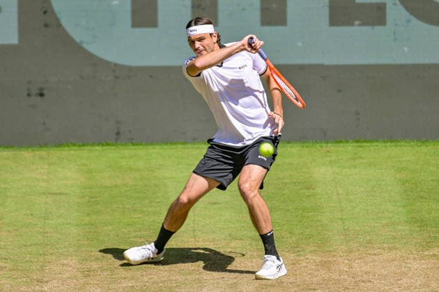 Taylor Fritz USA June 19, 2026 ¢ Tennis ¢ TERRA WORTMANN OPEN ¢ ATP 500, heristo arena Halle Westfalen, TERRA WORTMANN OPEN, North Rhine-Westphalia, Germany,detected_source_language Copyright: xpepphotox xPeterxEppingerx pep00321, pep_20260619_hm_375260