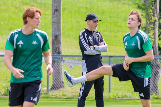 New Coach at Rosenborg Trondheim 20260619 Newly hired RBK coach Freyr Alexandersson watches practice at Rosenborg’s training field on Friday. Photo  Copyright: xJanxLanghaugx xNTBx