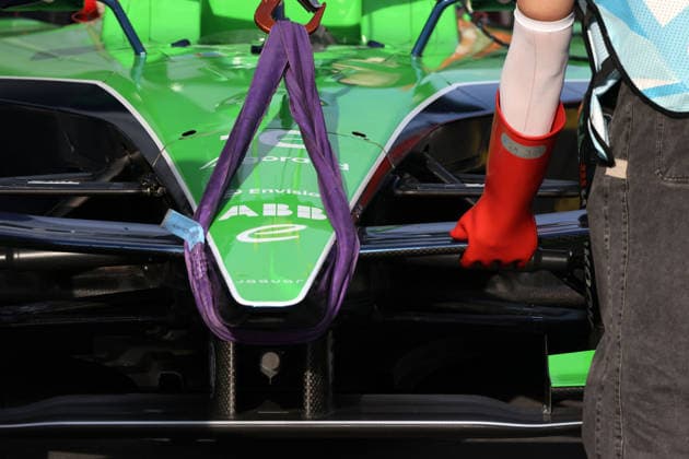 Sebastian Buemis Envision FE, held by a helper wearing rubber gloves by the tow hook, Free Practice 1, Sanya E-Prix, China, June 19, 2026, Hainan Island, China, FIA Formula E World Championship Season 12,,detected_source_language