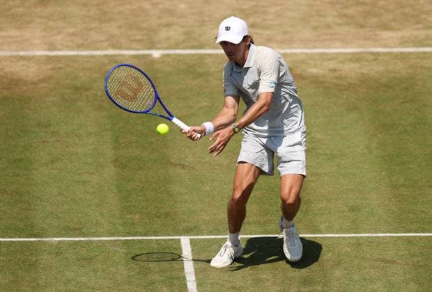Alex de Minaur of Australia in action HSBC Queen s Club Championships, Day Fourteen, Tennis, Queen s Club, West Kensington, London, UK - 19 Jun 2026London Queen s Club United Kingdom  Copyright: xEllaxLing Shutterstockx 16929306m