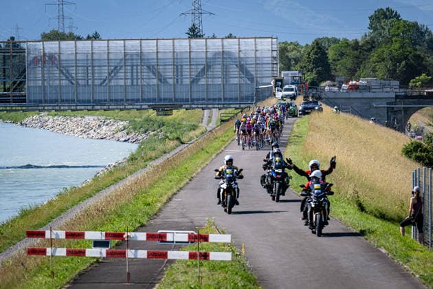 Peloton Tour de Suisse Women 2026, Stage 3, Peloton, Landscape (horizontal), Event, Tour de Suisse, Stage 3, Elite Women, Category, Cycling, Road Cycling, Cycling Tour, Elite Women, WWT, Location, Europe, Switzerland, Start, Finish, Bad Ragaz, Discipline, Road Race (RR), Cycling Tour, Distance, 120,8 km Date June 19, 2026 Friday,detected_source_language