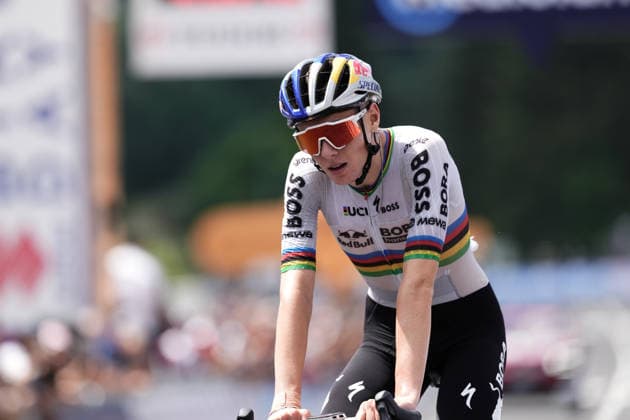 Italy s Lorenzo Mark Finn of Red Bull - Bora - Hansgrohe Rookies stage winner during Stage 6 of the Giro Next Gen 2026, from Velletri to Subiaco-Monte Livata, Italy, Friday, June 19, 2026.  Copyright: xMassimoxPaolone LaPressex