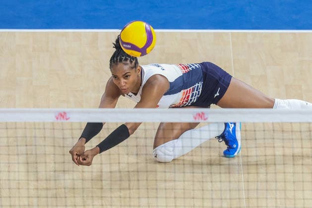 (260619) -- PASIG CITY, June 19, 2026 -- Yaneirys Rodriguez Duran of the Dominican Republic competes during the pool 5 match between Serbia and the Dominican Republic in week 2 of the Women s Volleyball Nations League (VNL) 2026, the Philippines, on June 19, 2026. ) (SP)PHILIPPINES-PASIG CITY-VOLLEYBALL-NATIONS LEAGUE-SERBIA VS THE DOMINICAN REPUBLIC ROUELLExUMALI 