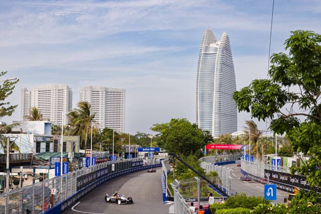 2026 FORMULA E SANYA ePRIX 13 DA COSTA Antonio Felix (prt), Jaguar TCS Racing, Jaguar I-Type 7, action during the 2026 Sanya ePrix, 11th round of the 2025-26 ABB FIA Formula E World Championship, WM, Weltmeisterschaft on the Sanya Street Circuit from June 18 to 20, 2026 in Sanya, China - SanyaChina  Copyright: xCLEMENTxLUCKx