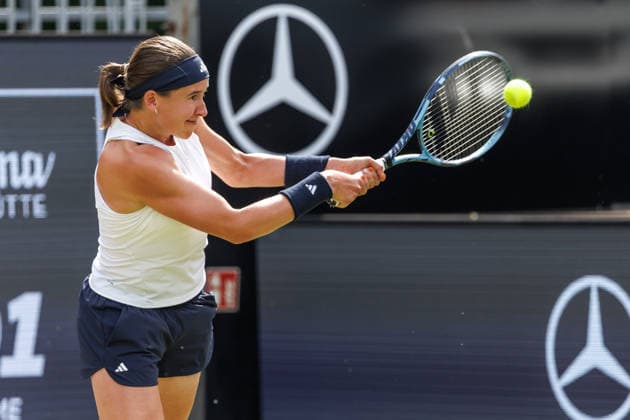 Berlin, June 15, 2026, Tennis VANDA Pharmaceuticals BERLIN TENNIS OPEN 2026 at Steffi Graf Stadium Women’s Singles A Sabalenka vs. Bartunkova (CZE) Nikola Bartunkova returns a ball VANDA Pharmaceuticals BERLIN TENNIS OPEN 2026,detected_source_language