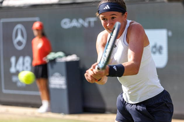 Berlin, June 15, 2026, Tennis VANDA Pharmaceuticals BERLIN TENNIS OPEN 2026 at Steffi Graf Stadium Women’s Singles A Sabalenka vs. Bartunkova (CZE) Nikola Bartunkova returns a ball VANDA Pharmaceuticals BERLIN TENNIS OPEN 2026,detected_source_language