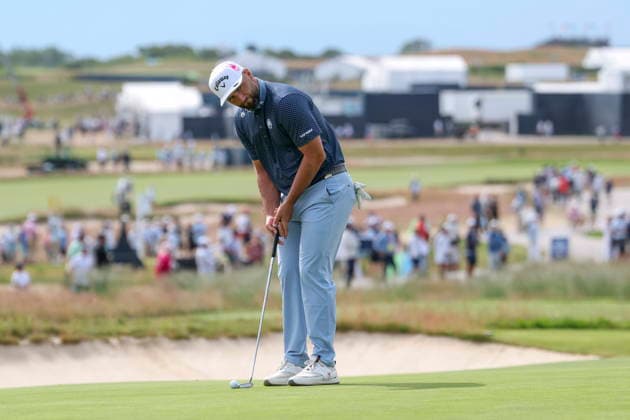 US Open Golf Championship - Round 2 Jon Rahm of Spain putts during the second round of the 2026 US Open golf tournament at the Shinnecock Hills Golf Club in Southampton, New York, USA, 19 June 2026. SOUTHAMPTON NEW YORK UNITED STATES  Copyright: xSARAHxYENESELx