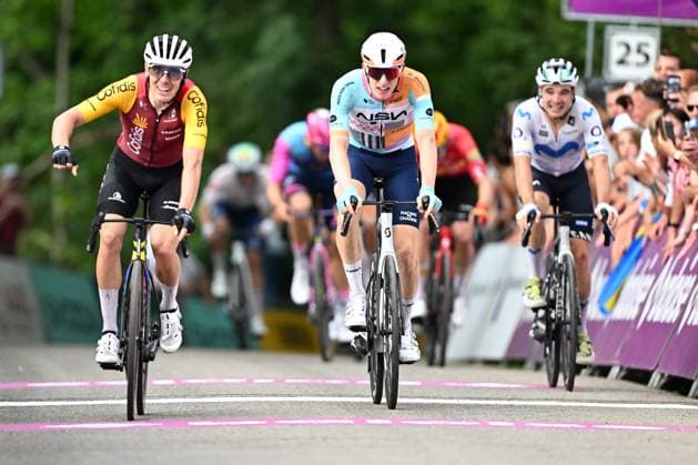 Spanish Alex Aranburu of Cofidis celebrates after winning stage 3 of the Baloise Belgium Tour cycling race, 173km from and to Durbuy, on Friday 19 June 2026. The Baloise Belgium Tour takes place from 17 to 21 June. JASPERxJACOBS  x178291004x